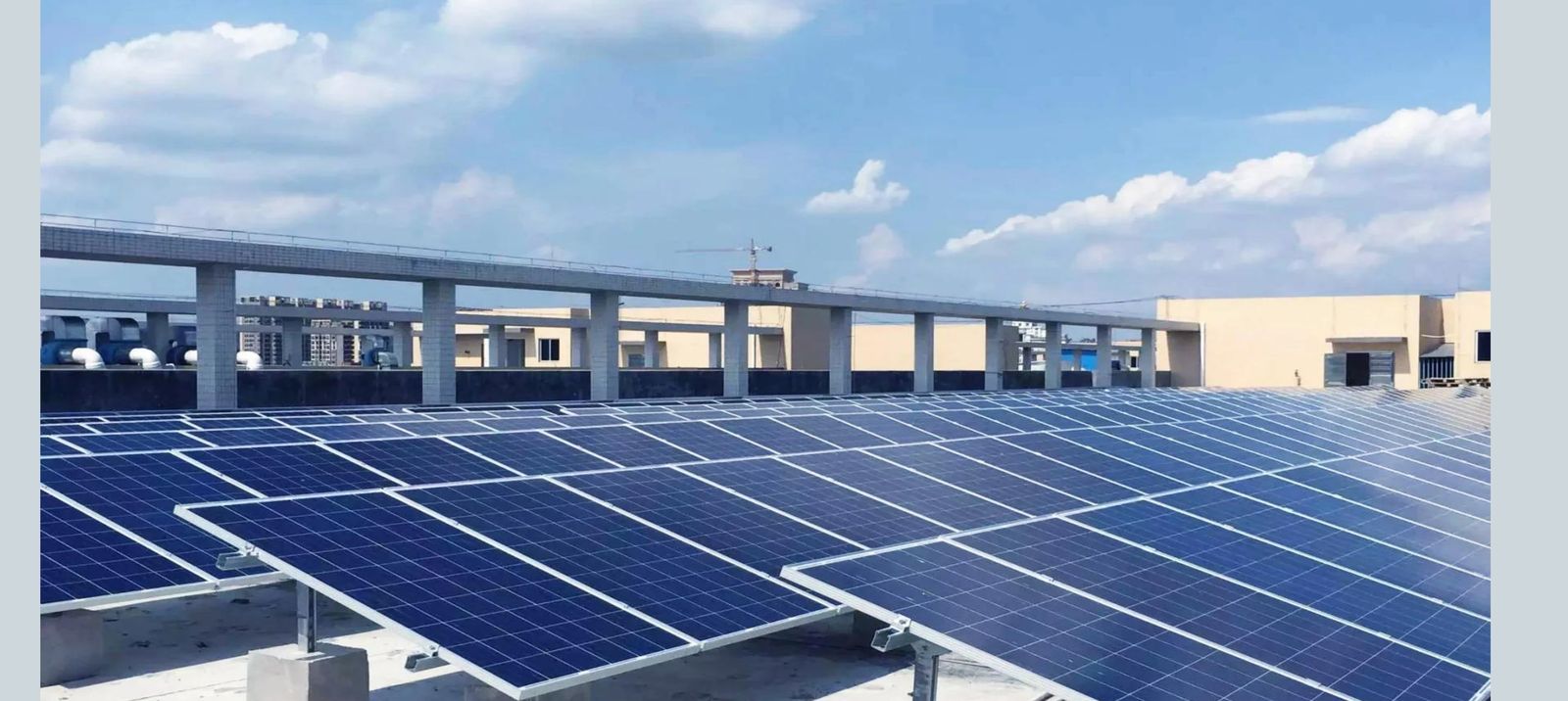 Photovoltaic glass self-cleaning anti-reflective coating